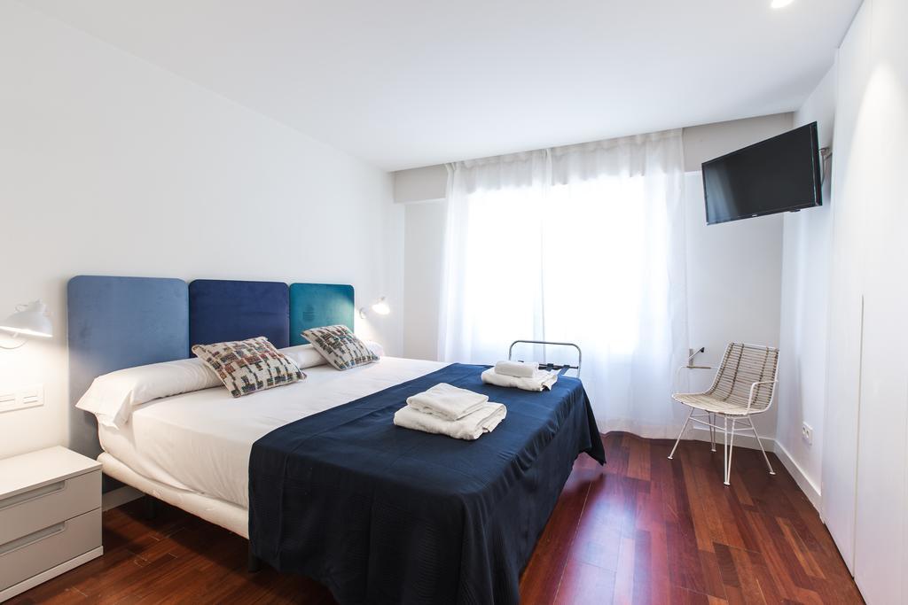 The Lucky Flats - Luceros Apartment Аликанте Екстериор снимка