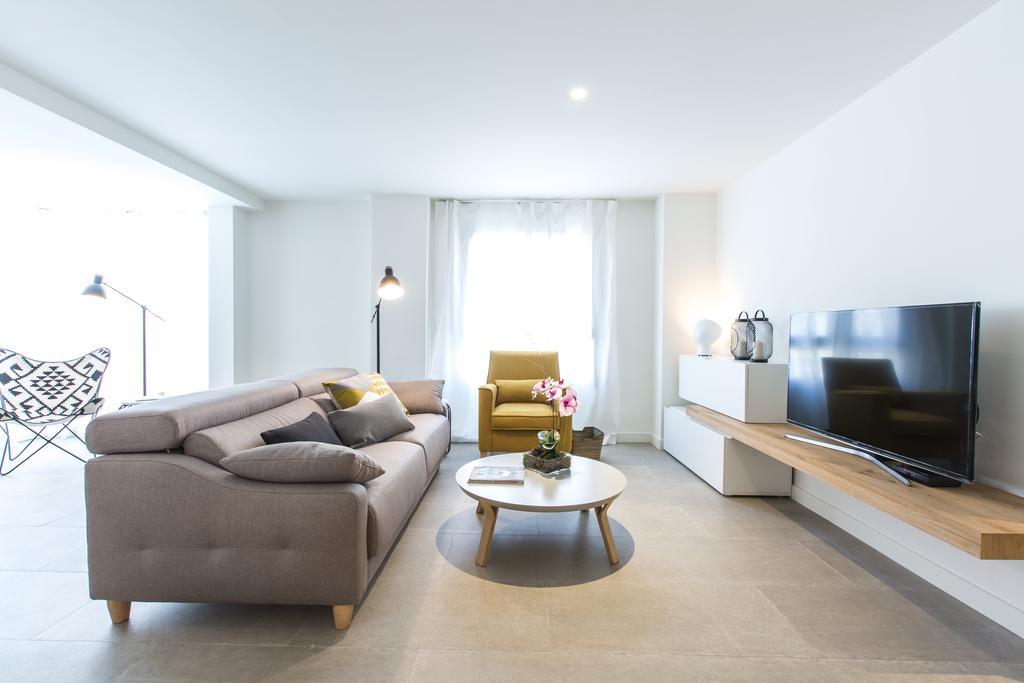 The Lucky Flats - Luceros Apartment Аликанте Екстериор снимка